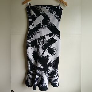 Express Monochrome Knit Top